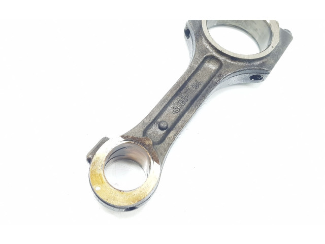 Шатун D4EA7H 2351027400, 2351027400 KIA Carens II