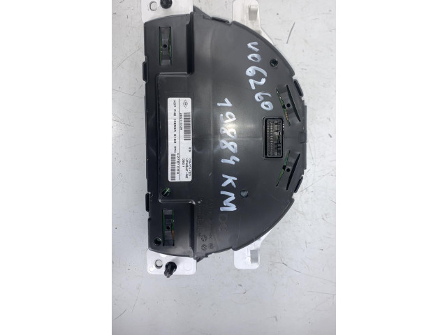 Панель приборов    Renault Twingo III       