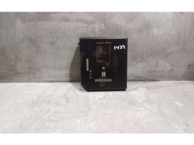 Pojistková skříňka 284B75NA1A Nissan Qashqai 2021