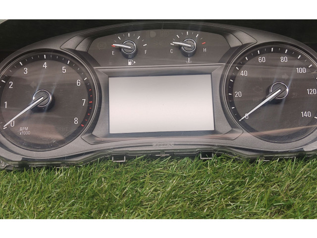 Панель приборов 42687899, 175507137   Buick Encore I       