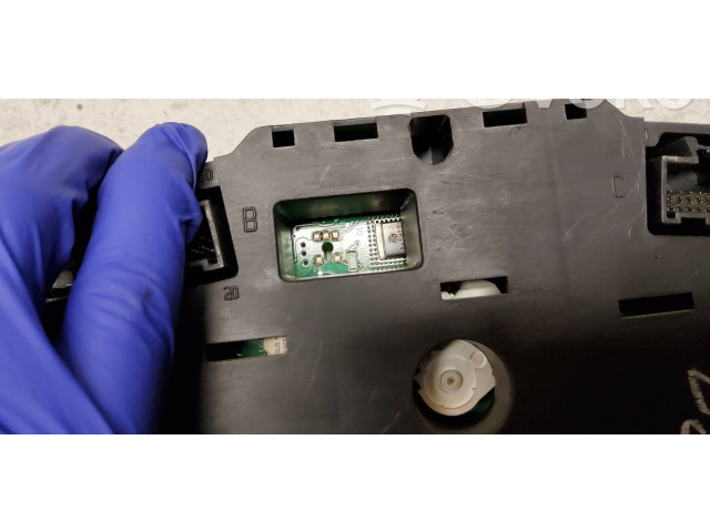 Přístrojová deska Dodge Caliber 2010 P68026901AB, 2195170