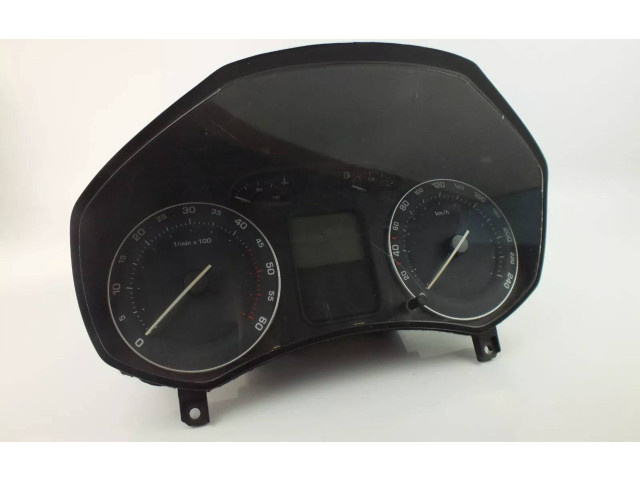 Панель приборов 1Z0920812D   Skoda Octavia Mk2 (1Z)       