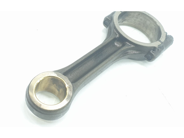 Шатун CRLB 04L105401A, 04L105401A Skoda Superb B8 (3V)