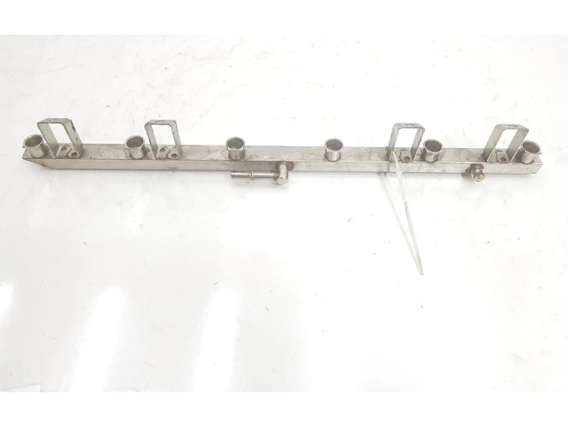 Vstřikovací lišta 7542541, 13537542541 BMW 3 E92 E93 N52B25A