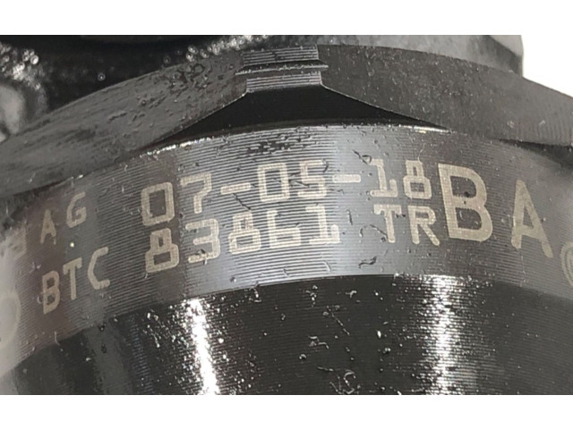 Комплект форсунок 0414720215 Skoda Octavia Mk2 (1Z)