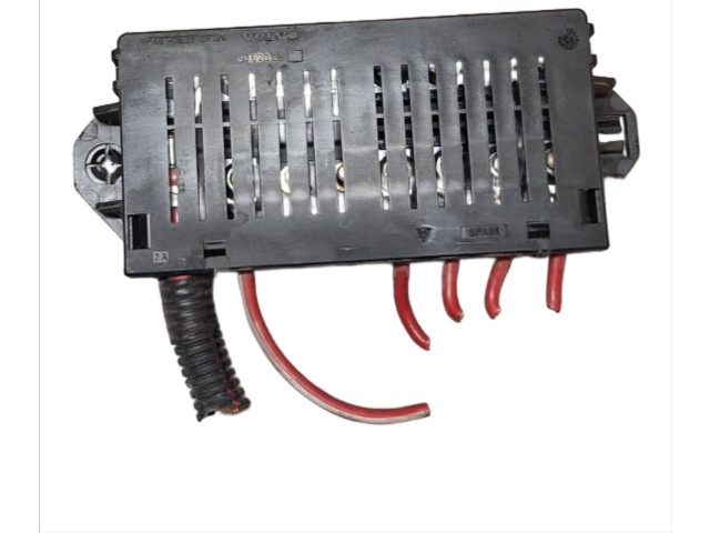 Блок предохранителей 9162323 Volvo V70