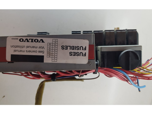 Дисплей 8622520 Volvo V70