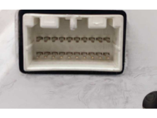 Панель приборов 8022008201, 11000767810S   SsangYong Rexton       