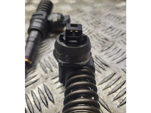 Vstřikovač 038130073BN, 038130073BL   Volkswagen Caddy     