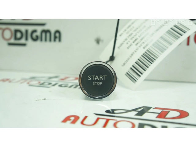 Включатель зажигания и стартера