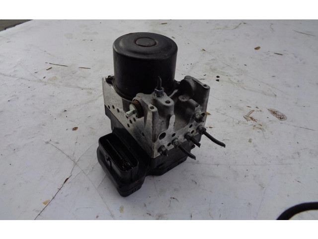 Vstřikovač    Lexus IS IV XE40     