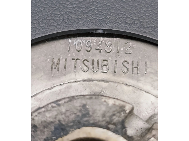 Volant Mitsubishi Pajero 2015 1094812, 1037983