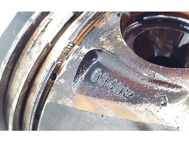 Píst 65100, 8349P Mercedes-Benz E W212 651925