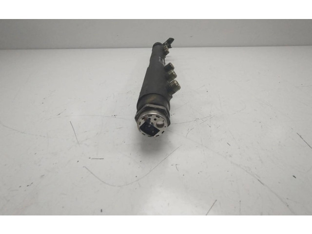 Топливная рампа 0445215023, 8699179   Volvo XC90  