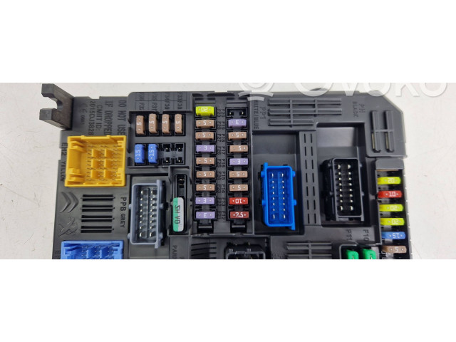   Pojistková skříňka 9830790580   Peugeot 5008 II 2021