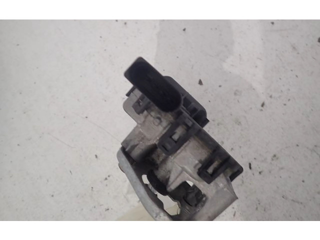 Моторчик дворников 6Q1955119A Skoda Fabia Mk1 (6Y)