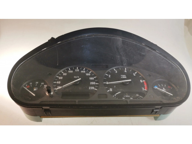 Přístrojová deska BMW 3 E36 1992 8361208, 6160583102