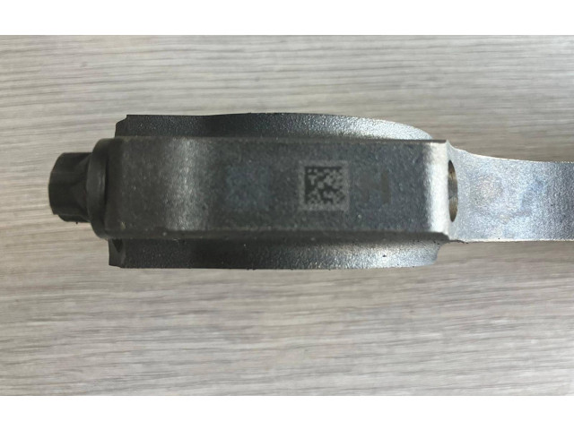 Píst RFGK206205BA Ford Transit