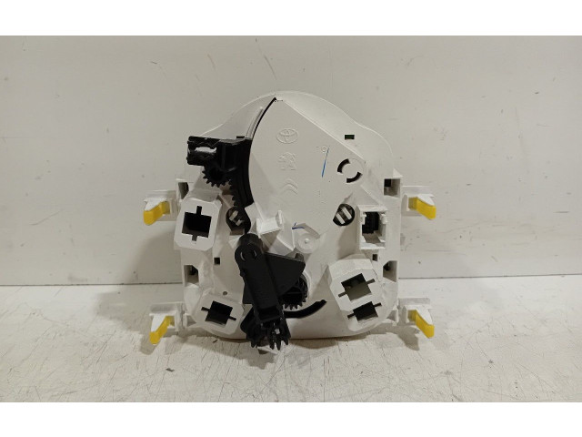 Блок управления климат-контролем 55900YV030   Peugeot 108