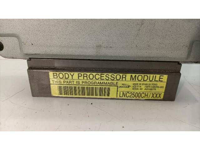 Блок предохранителей LNC2500CH Jaguar XJ X308