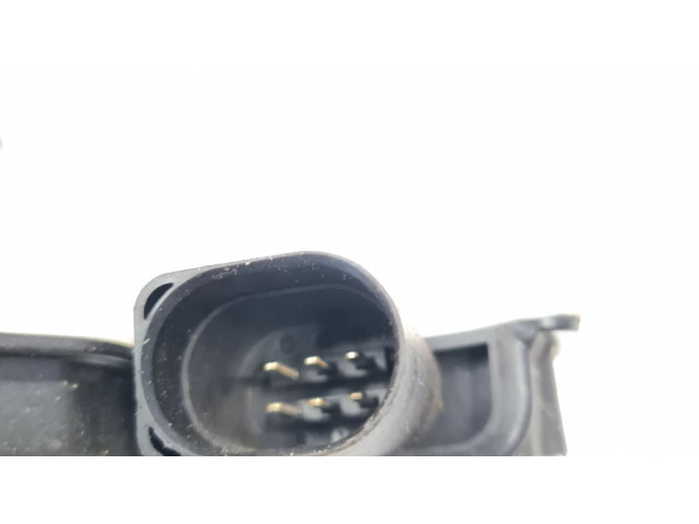 Задний замок