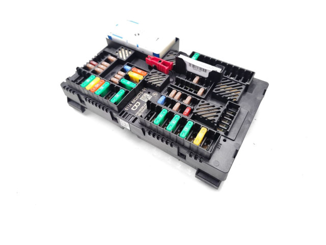 Блок предохранителей 6828076, P00166265-AA   BMW X4M F98    