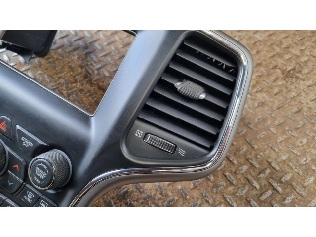 Блок управления климат-контролем 68333929AB, 68333929AC   Jeep Grand Cherokee