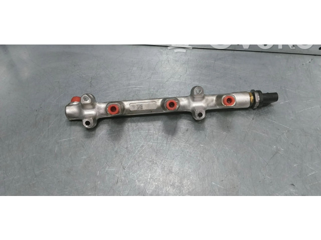 Топливная рампа 05C133320A   Volkswagen Golf VIII   для двигателя DLAA