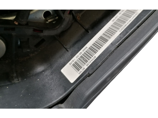 Volant Volvo XC70 2005 30723428, 8686222  