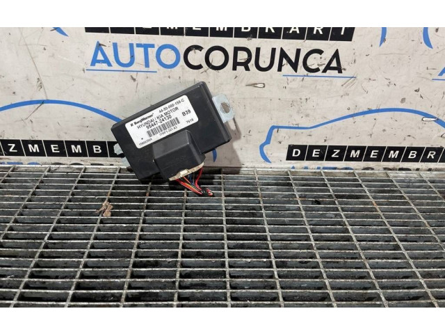 Блок управления коробкой передач 4450000158, 9544724130   KIA Sportage