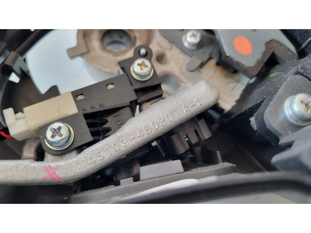 Volant Lexus GS 300 350 430 450H 2006 4510348030