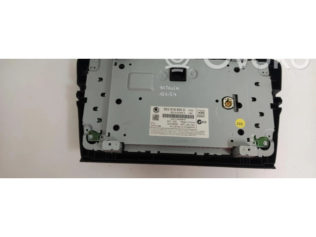 Дисплей    5E0919605D, 5E0919605D   Skoda Octavia Mk3 (5E)