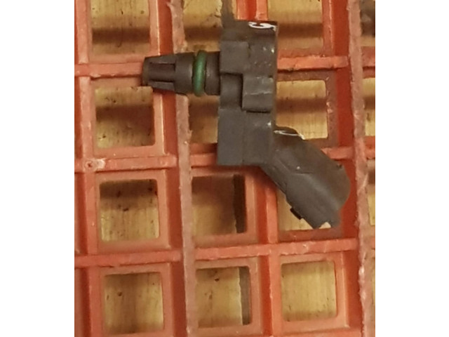 Интеркулер  6G9N12B676AA, 1379704   Volvo V70 