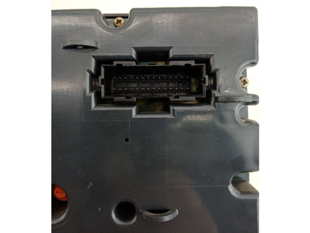 Přístrojová deska Volkswagen Vento 1993 1H5919033M, 033