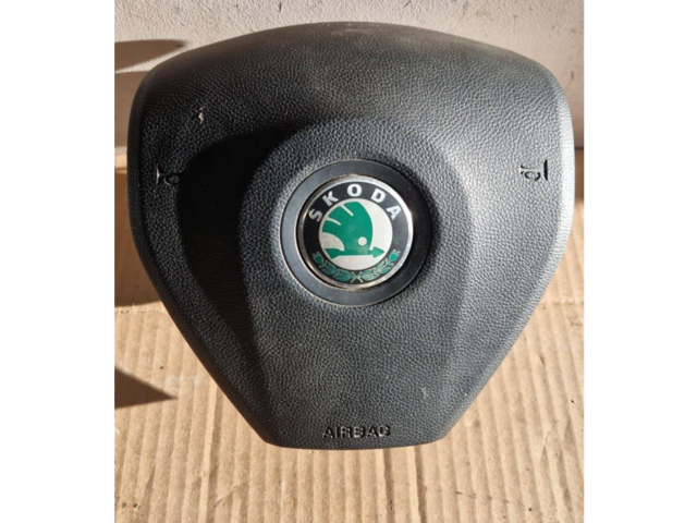 Подушка безопасности водителя 5J0880201E3X1, 001TW00509B1 Skoda Fabia Mk2 (5J)