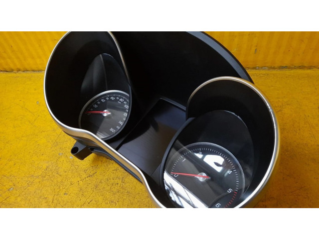 Přístrojová deska Mercedes-Benz C W205 2016 A2059008729