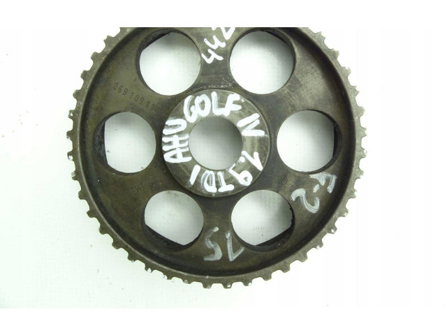 Шкив распределительного вала / ванус 069109111   Volkswagen  Golf III  1992 - 1997 года