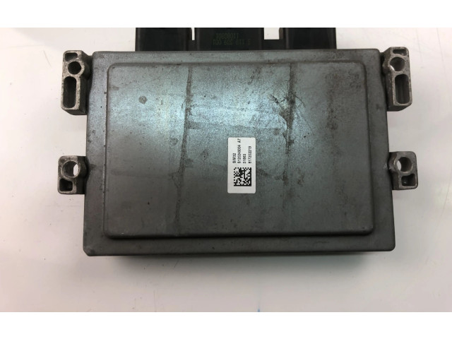 Řídící jednotka 8201076738, S120202121A Renault Twingo II 2009