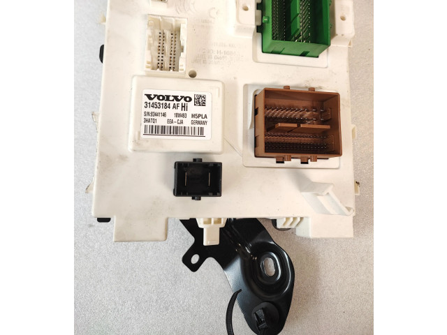 Блок комфорта 31453184 Volvo XC40