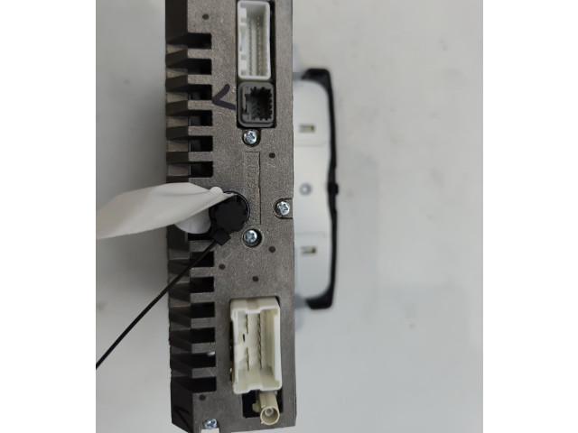 Радио/ проигрыватель CD/DVD / навигация 280218984R   Dacia Dokker