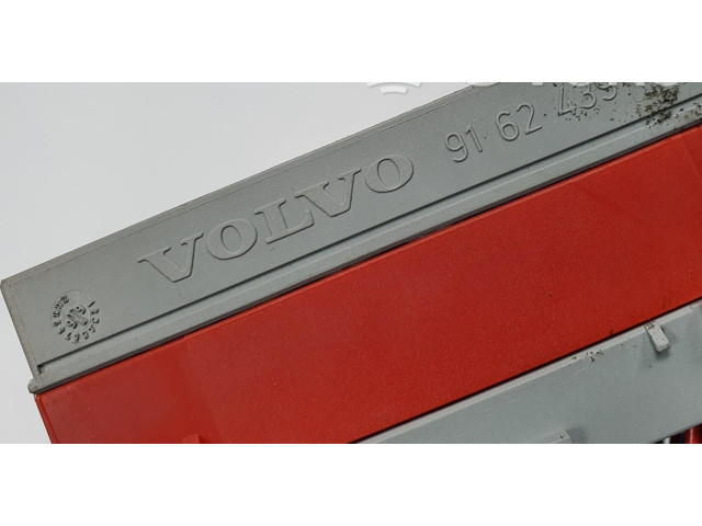 Turbodmychadlo Ящик предохранителей (комплект) 9162439 Ford Mondeo Mk III