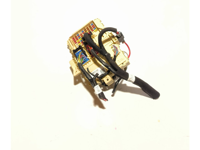 Блок предохранителей 91957J7861 KIA Ceed