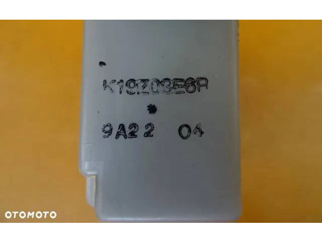 Блок управления климат-контролем Mazda 626