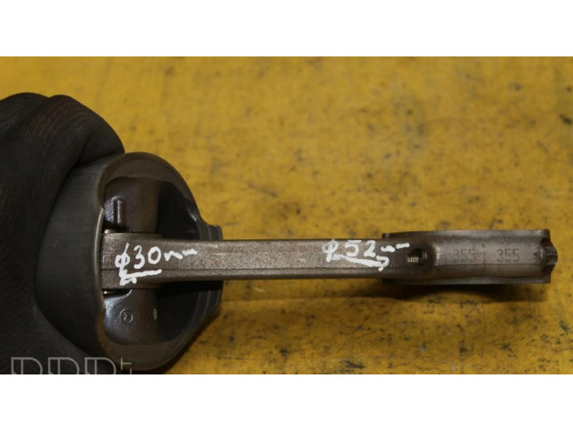 Поршень с шатуном 8857 Mercedes-Benz Vito Viano W638 для дизельного двигателя 2.2