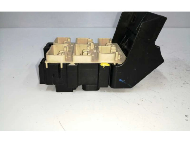 Модуль управления BSM 8273405030 Toyota Corolla Verso AR10