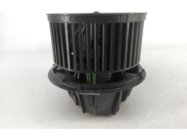 Вентилятор печки Dacia Sandero