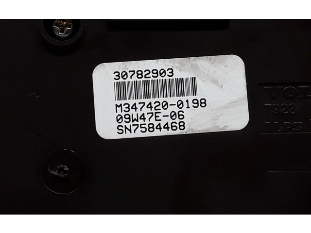 Блок управления климат-контролем 30782903   Volvo V70