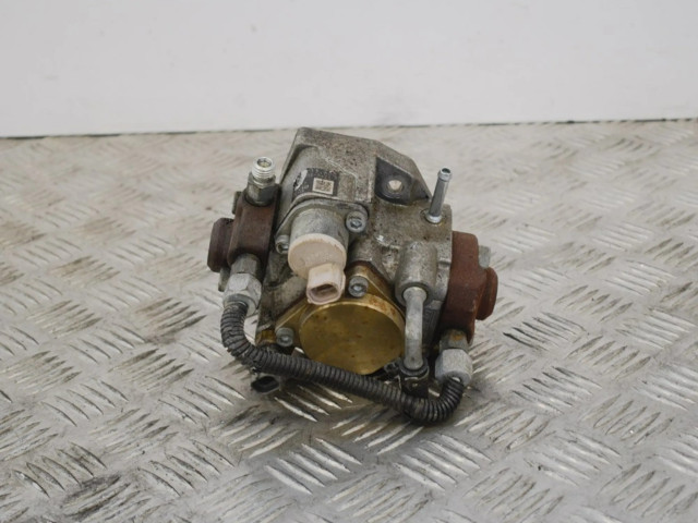 Vstřikovací čerpadlo R2AA13800206298   Mazda 6  pro naftový motor 2.2 R2BF 