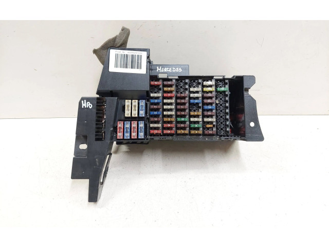 Pojistková skříňka 1695451740 Mercedes-Benz W169 2006