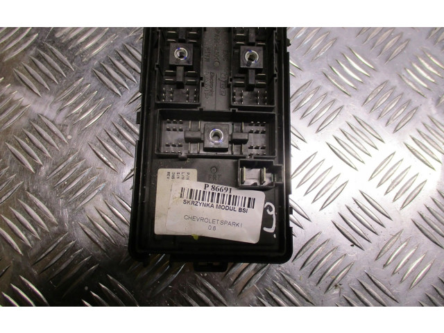 Pojistková skříňka Chevrolet Spark 2005